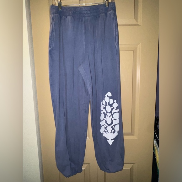 NWT - FP Movement Hot Shot Logo Crossover Set - Blue Indigo (Size Medium) - Picture 3 of 5